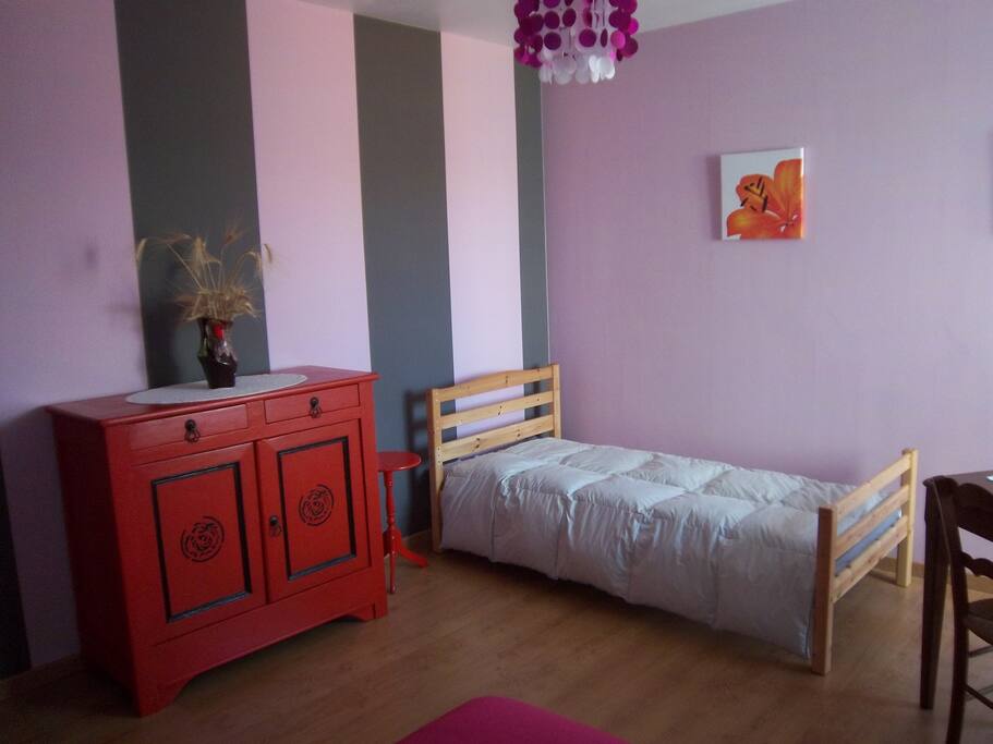 1er lit de la seconde chambre