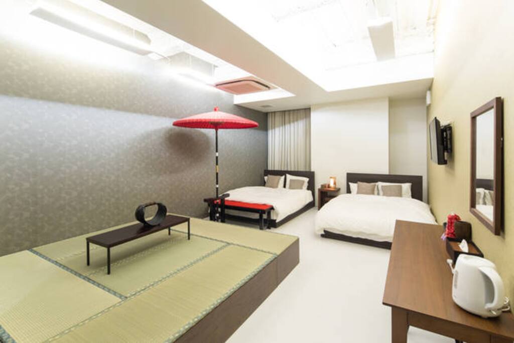 the whole room