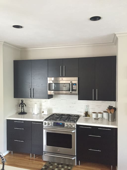 Beautiful kitchen with quartz countertops