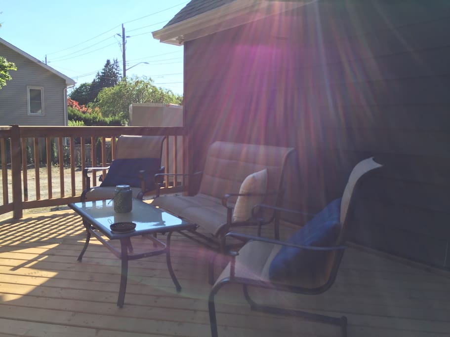 Morning coffee here on the deck is an excellent way to start a busy day in Niagara. Coffee and tea included in your stay.