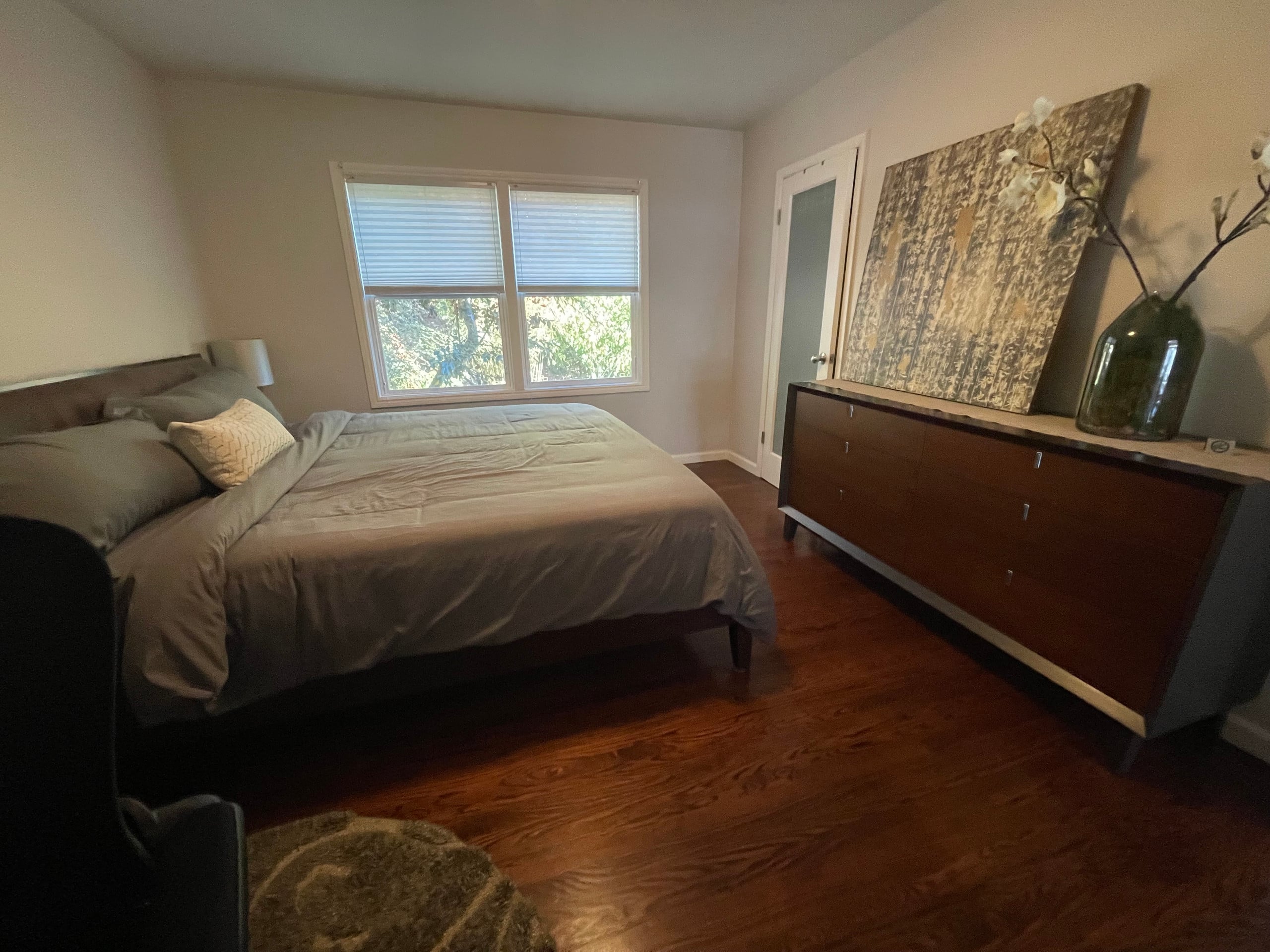 Home in San Francisco · ★4.96 · 2 bedrooms · 2 beds · 1 bath - Image 17