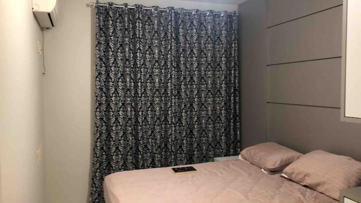 Suíte moderna e confortável com ar condicionado Split super silencioso.