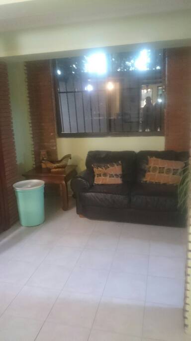 terraza fresca con arboles