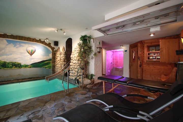 Luxus Ferienwohnung Im Eg Mit Privatem Hallenbad - Zell (Mosel)