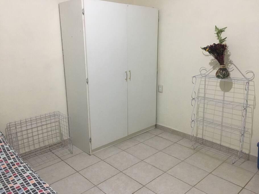 Closet y zapatera