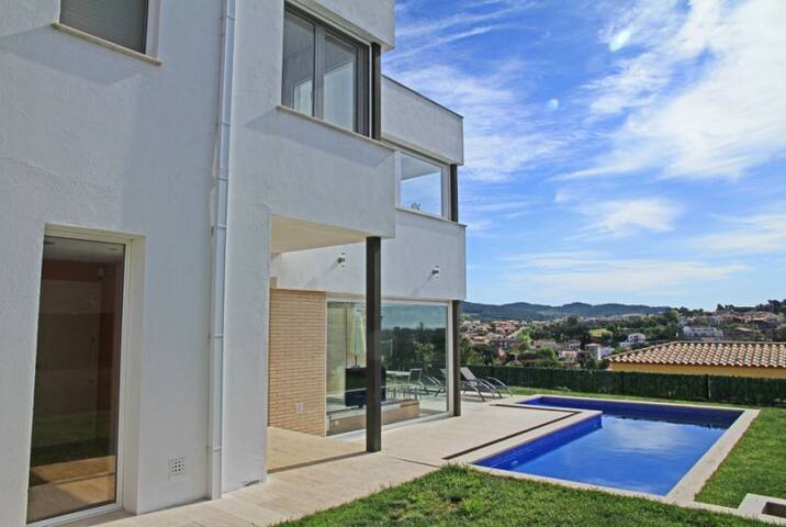 Club Villamar – Nunu gallery image 2