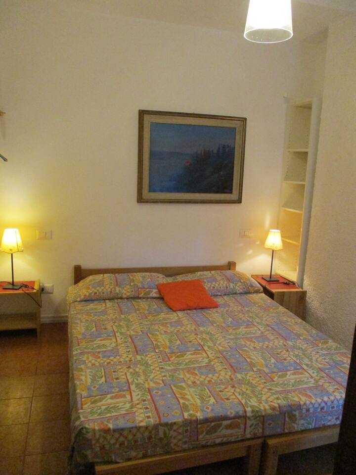 საძინებელი 1