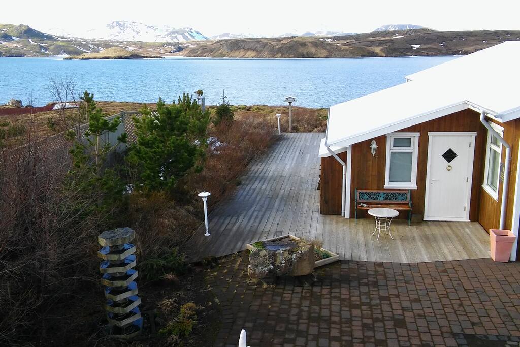 Beautiful views over the lake from the house during winter.