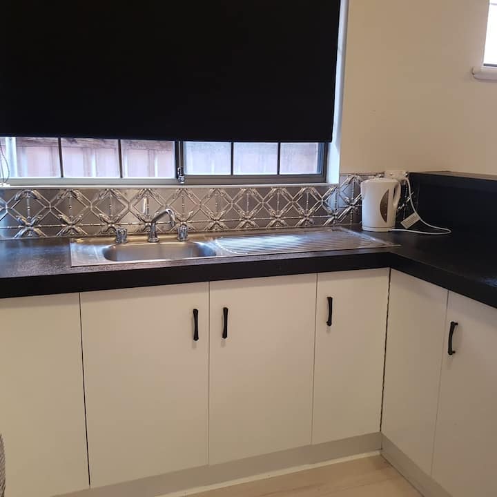 4km To Cbd -A Secluded Private Inercity Cottage. - Adelaide