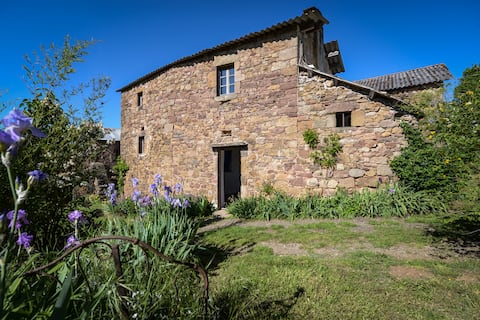 Charming home, exceptional panorama