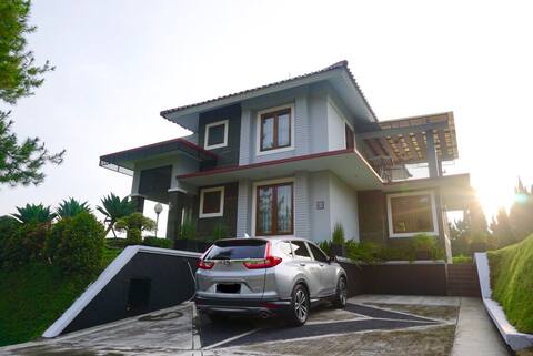 Villa Lotus G5, Cipanas