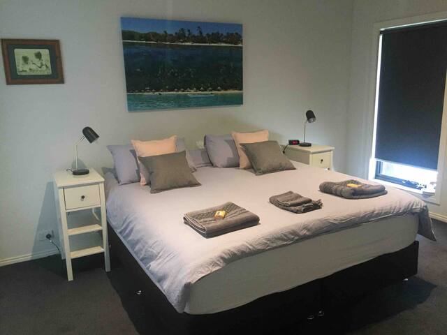 5 bedroom Barwon Heads Family Haven gallery image 2