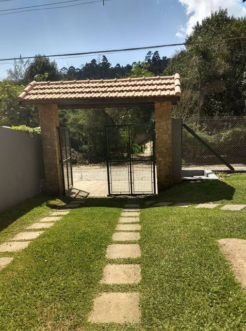 Portão de entrada veículos