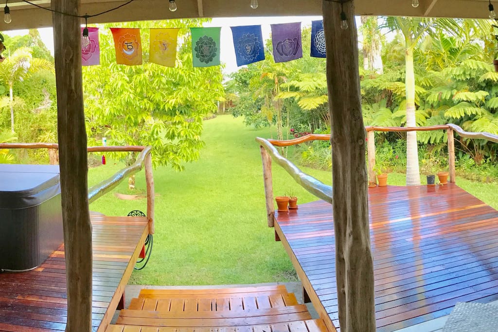 Looking at the garden from the back lanai