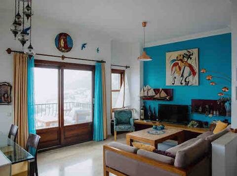 Derinsu, Central Kaş (0-2 & 8+ Ages)