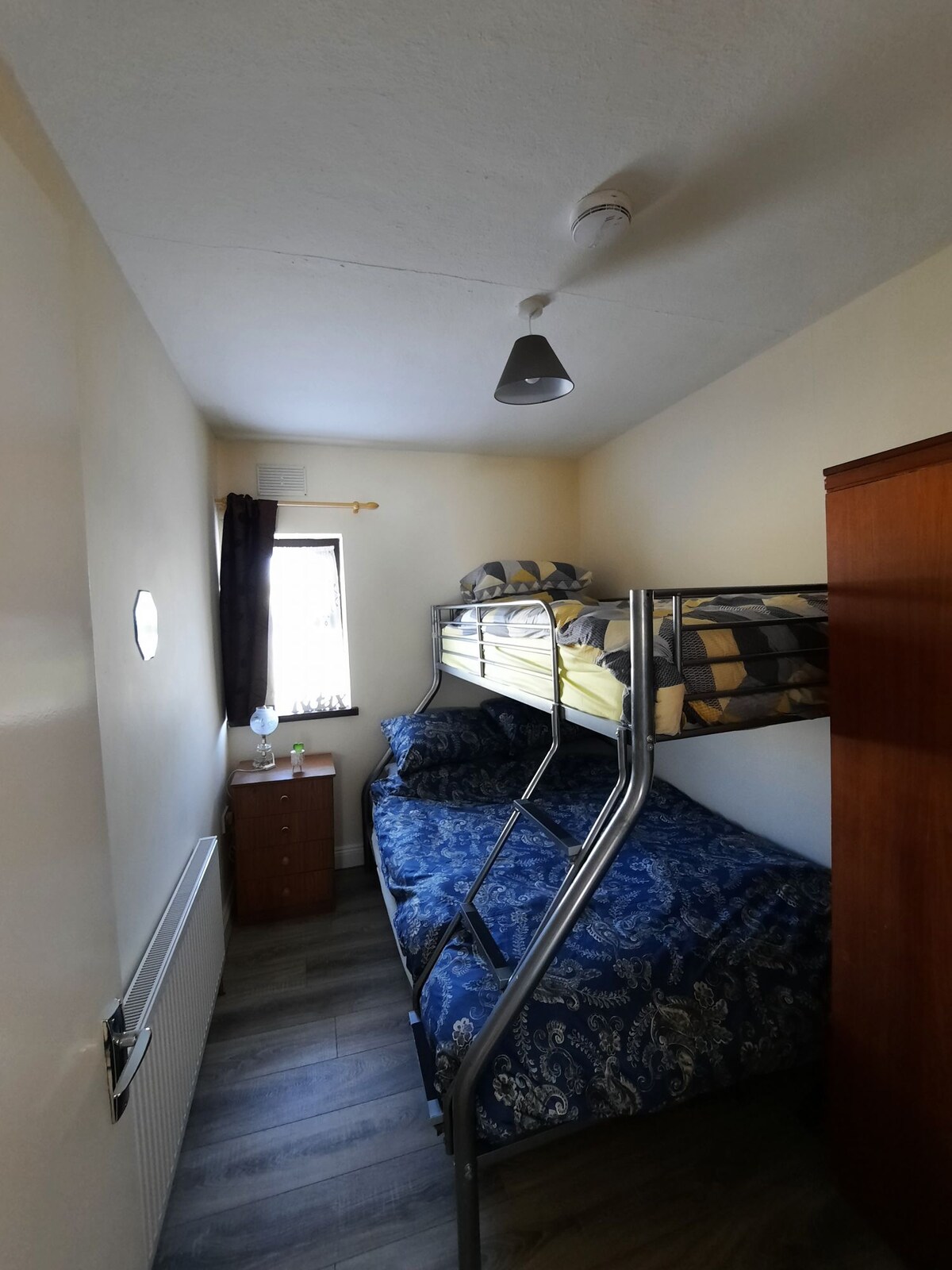 საძინებელი 2