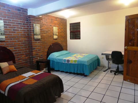 "Bronco" Apartment, Private, Practical and Comfortable