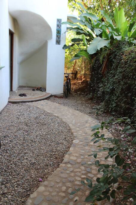 This is the view as you walk in. Esto es lo primero que vez cuando llegas.