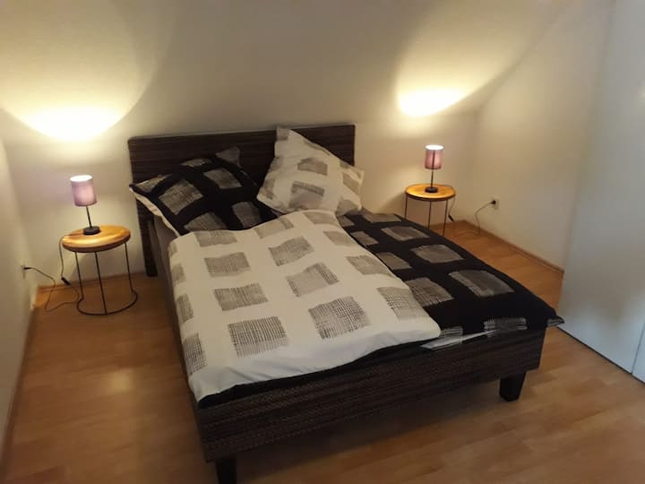 Schlafzimmer 2