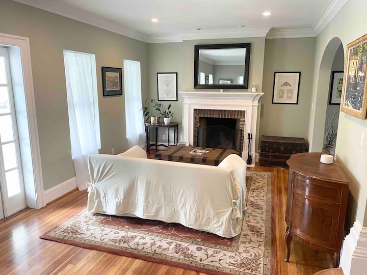 Entire Family Size House Steps To Anc & Metro Walk - Washington, D.C.
