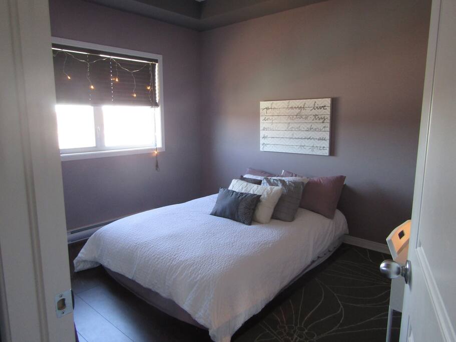 chambre avec lit double