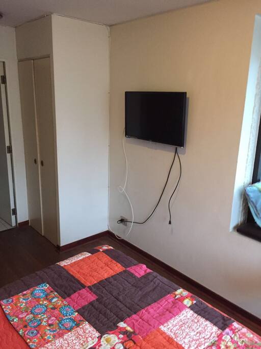 Tv en dormitorio 1