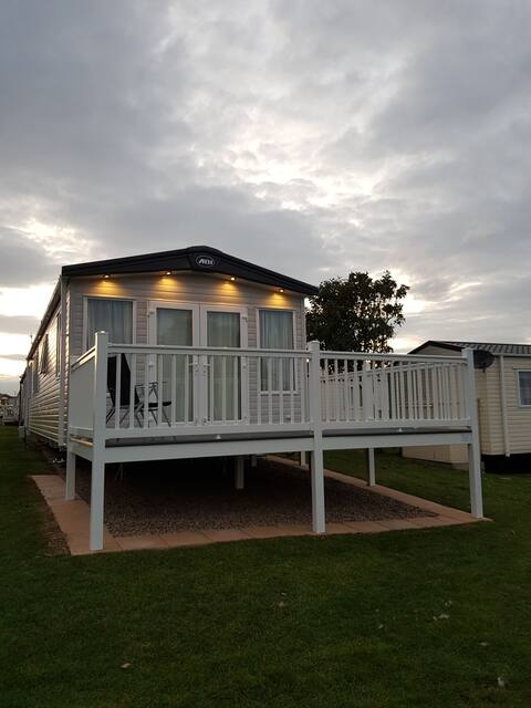 Brand new 2021 ABI WINDERMERE STATIC Cedar 1