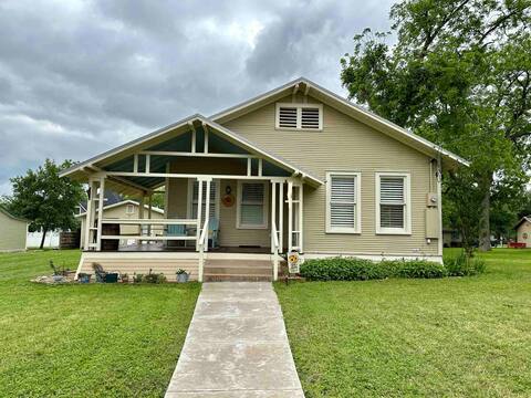 Sunshine House on B