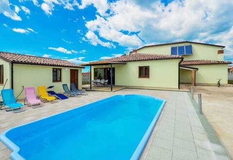 Villa Dea (Dom with a view)