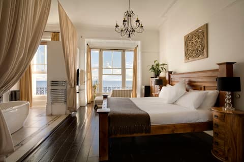 Award Winning Zanzibar House | 8 Ensuite Bedrooms