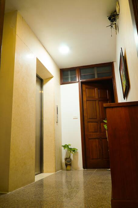 Elevator enter