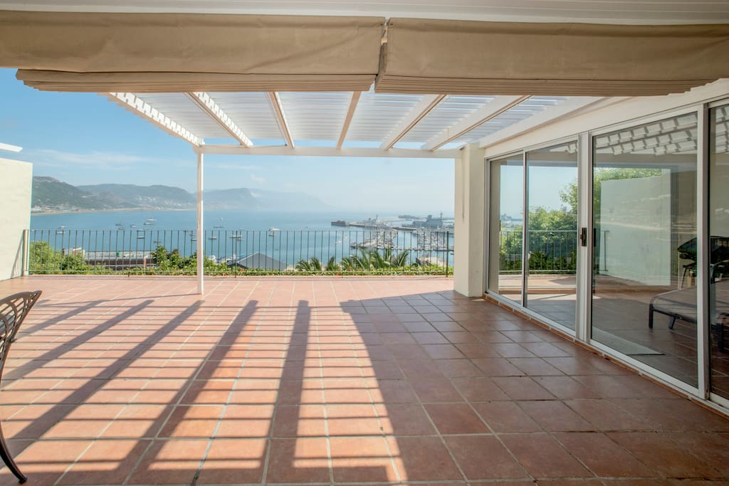 Large patio and awening