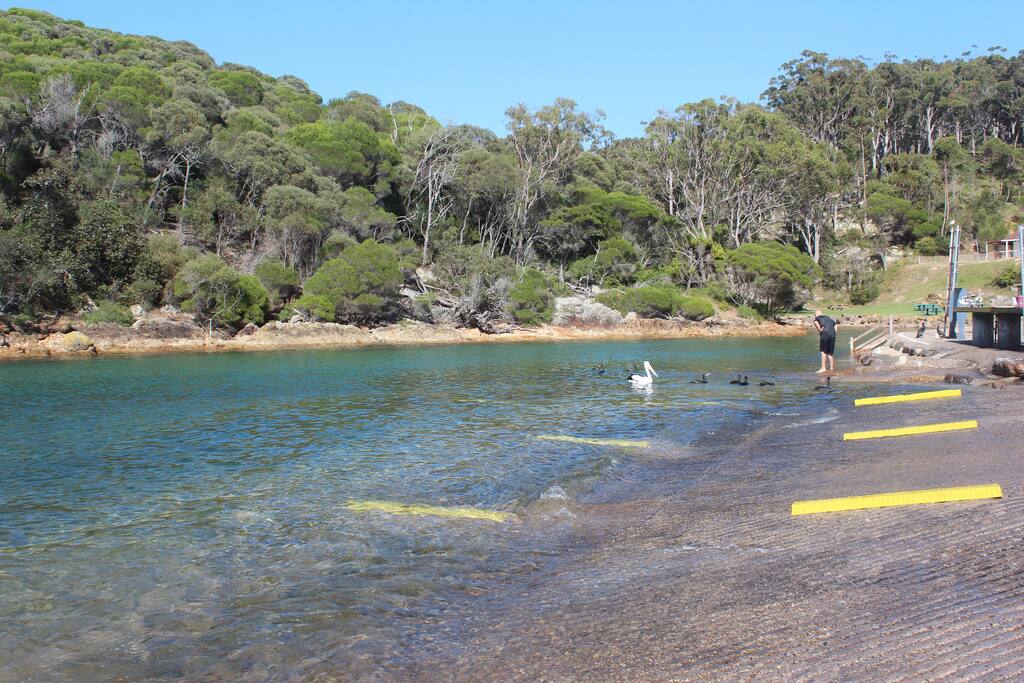 kianninny our favourite swimming cove only 5 minutes stroll from the house