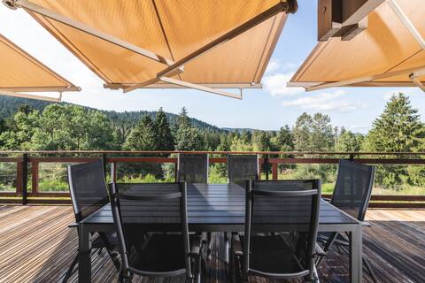 Exceptional chalet with sauna, jacuzzi, ping-pong