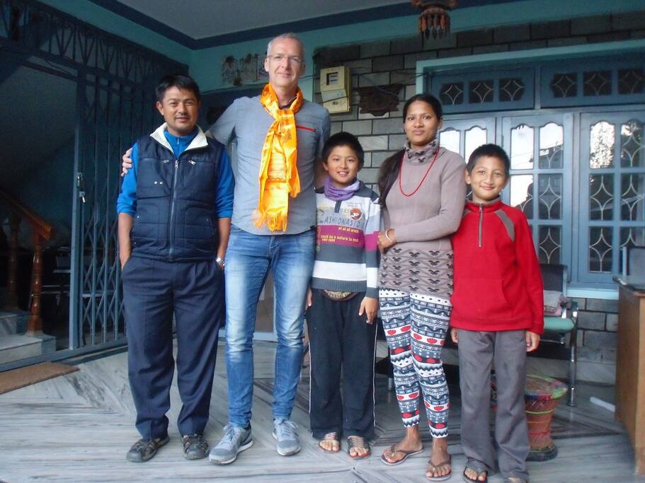 Family photo together with one of our guests.