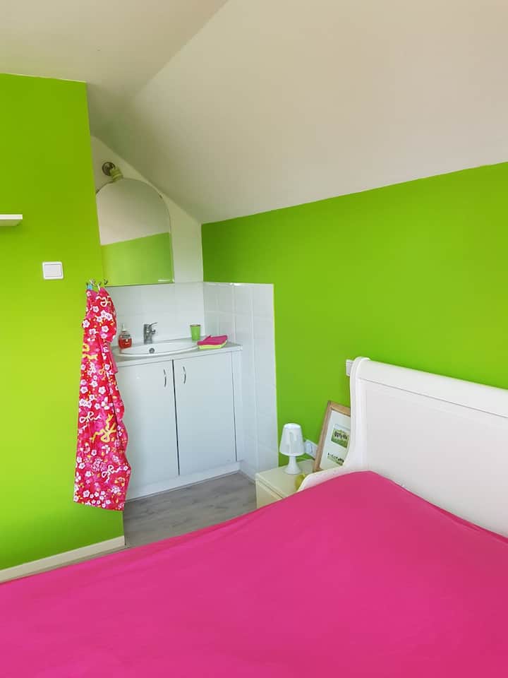 غرفة النوم 2