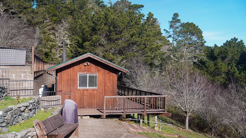 Navarro Property - hot tub | beach | dog friendly