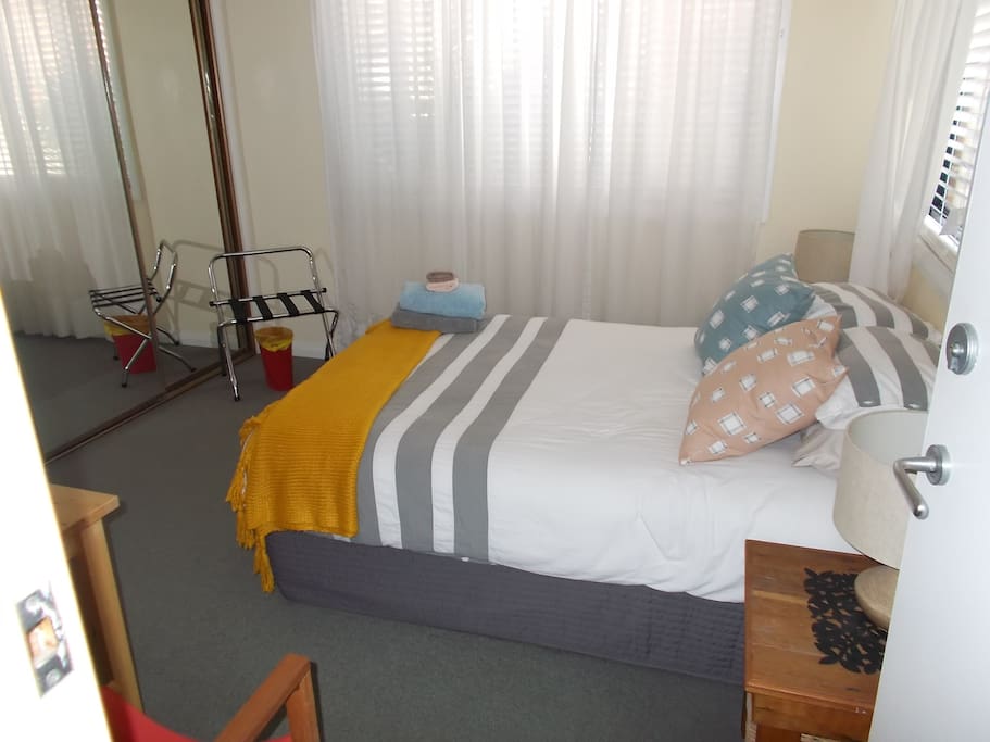 bed 1