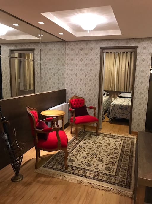 Sala de estar com lareira
