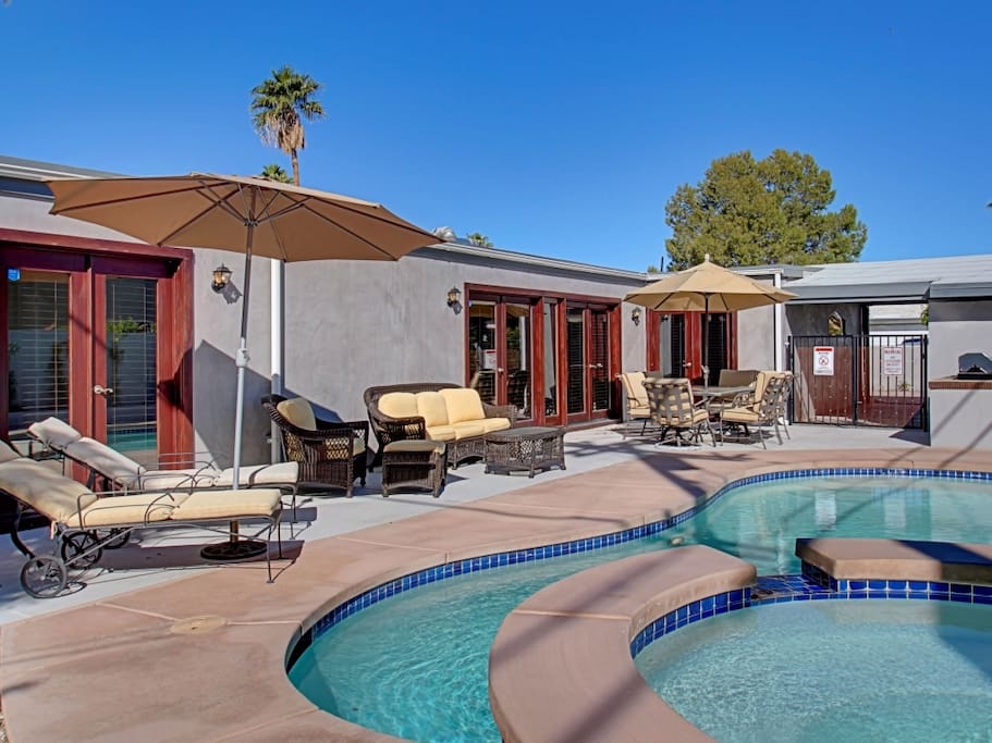 The Spot - A Palm Springs Vacation Home