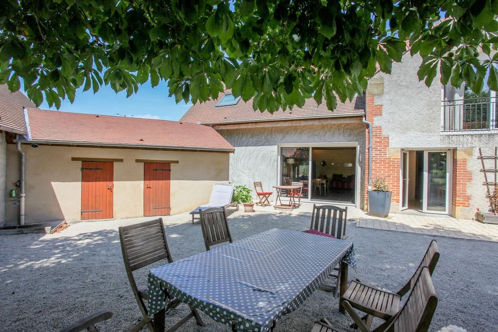 terrasse et entrée