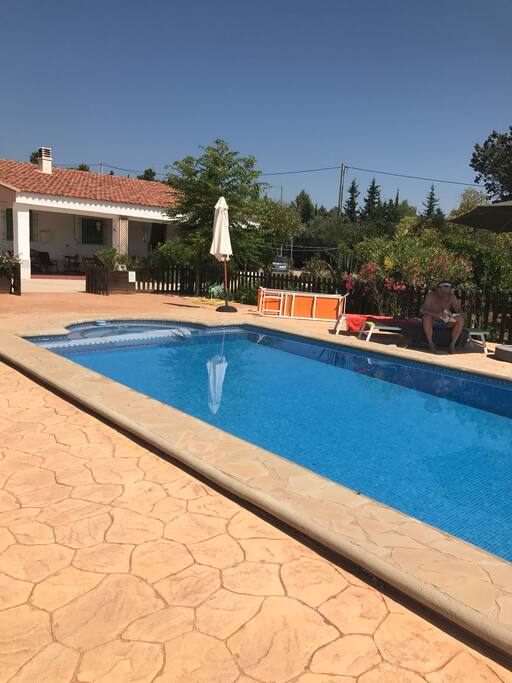 pool