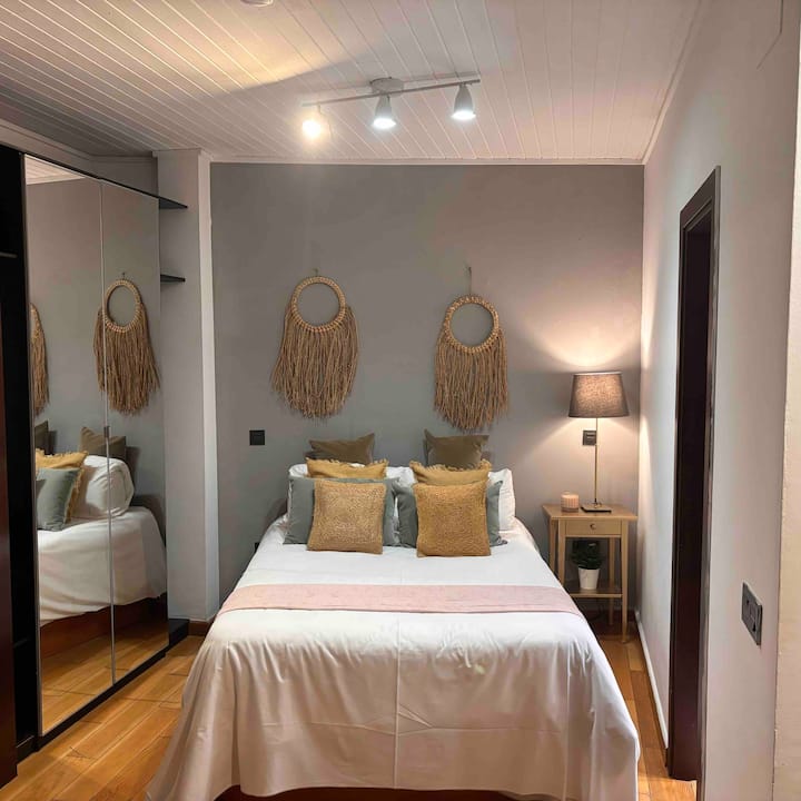 Romantic Malaga Studio - 2 people