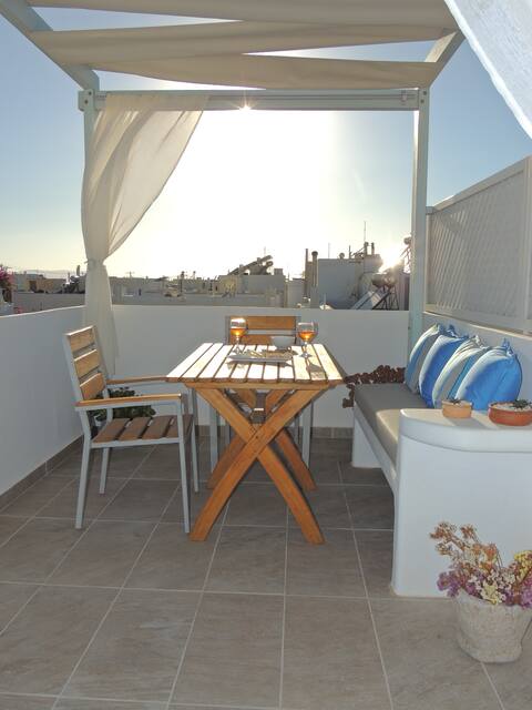 Central Cosy apartment + spacious terrace~Melianna