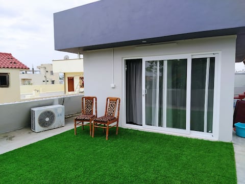 TRANQUIL PARADISE | King Bed | Free Terrace Garden