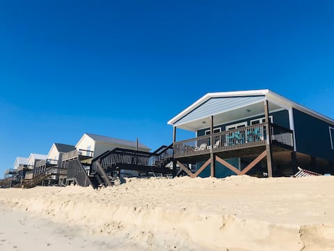Successful Airbnb property: SEA STILTS. Ocean Front. 3BR/2BA. Beds Made! in Jacksonville