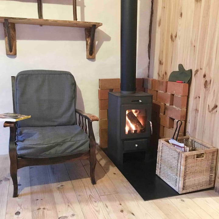 Cabane Dans Une Ferme En Permaculture - Haute-Vienne