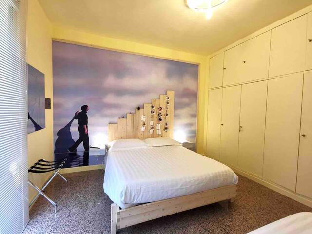 RedCarpet Rooms gallery image 4