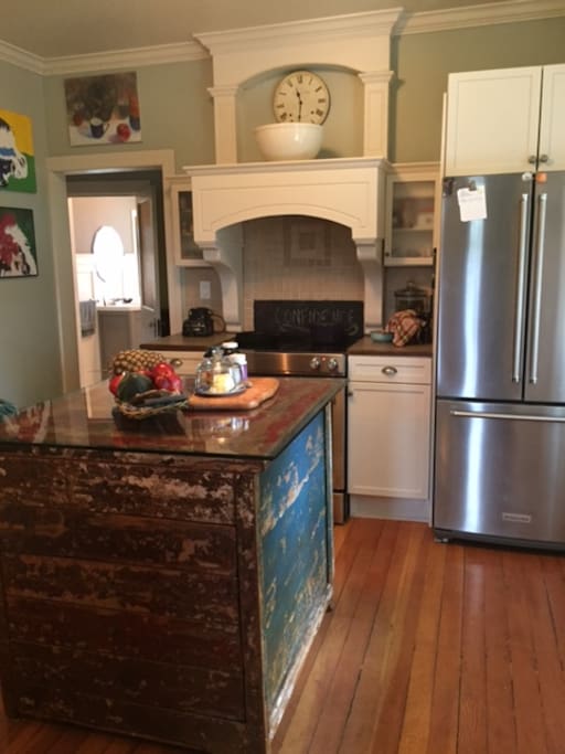 Modern kitchen