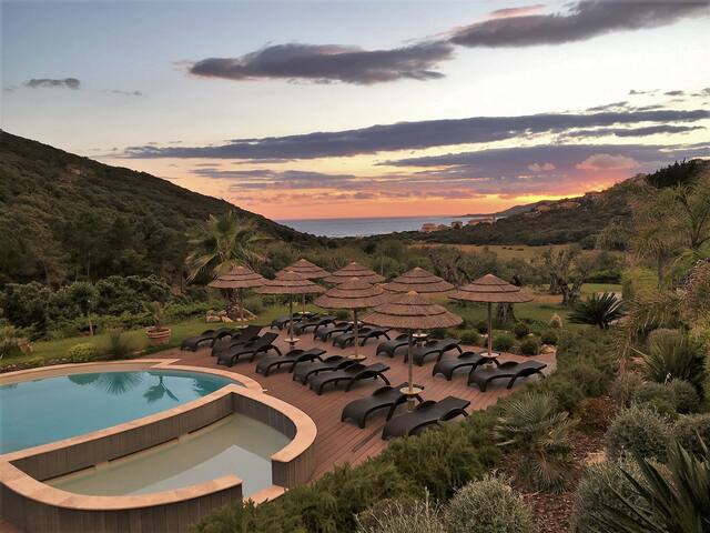 Get Condos en bord de mer sur la plage de myrte 3 chambres Free